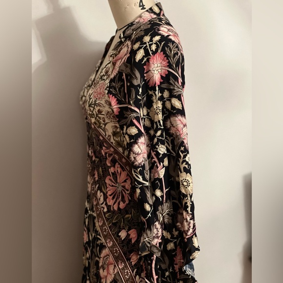 SOLD FP x Jen’s Pirate Booty Baroque Hyacinth Gown - Picture 11 of 15